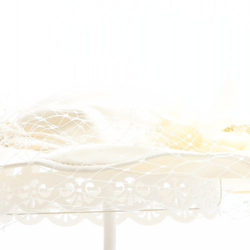 Connor Womens Ivory Polyester Headpiece/Fascinator One Size - Flower Detail, Net