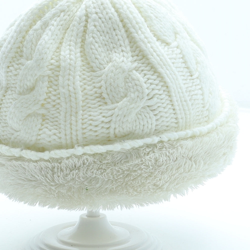 Heat Holders Womens White Acrylic Beanie One Size