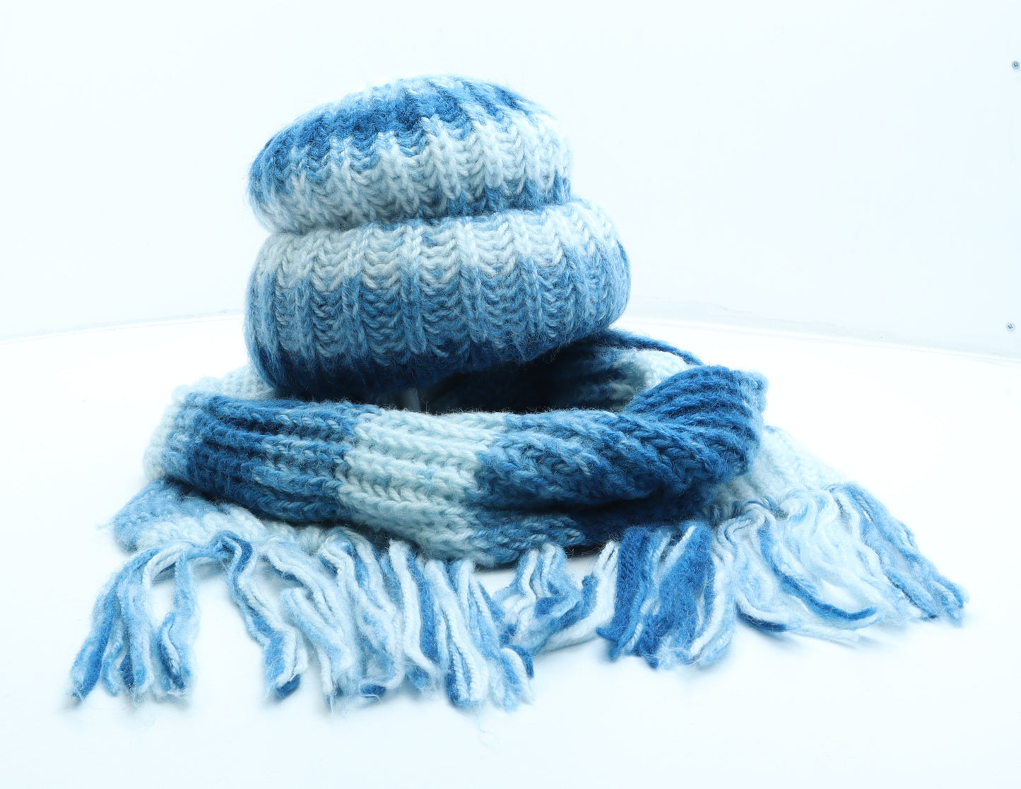 Preworn Womens Blue Striped Acrylic Beanie One Size