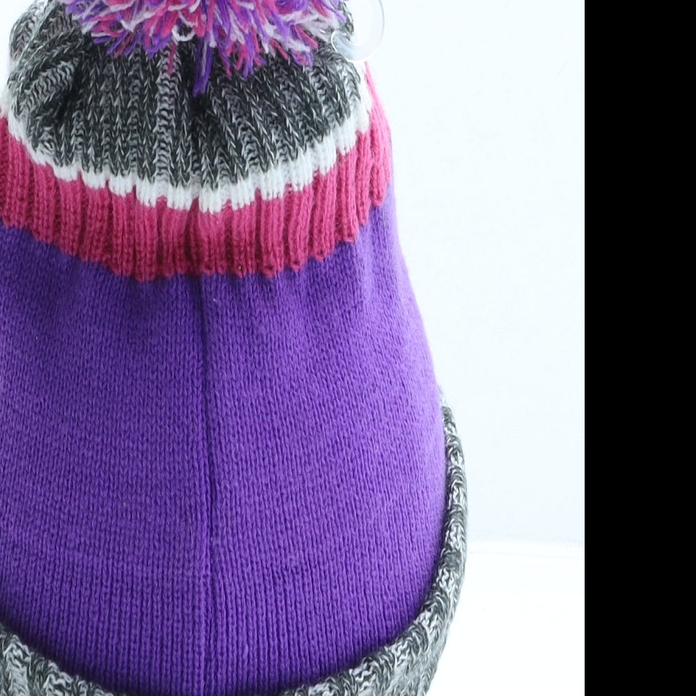 One Club One Country Womens Purple Acrylic Bobble Hat One Size - Aontroim GAA