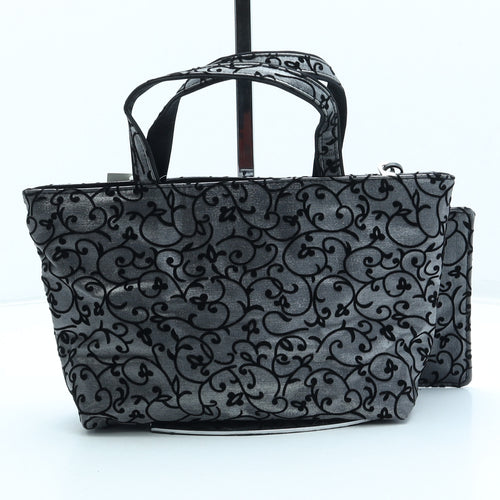 Revlon Womens Silver Geometric Polyester Shoulder Bag Size Small