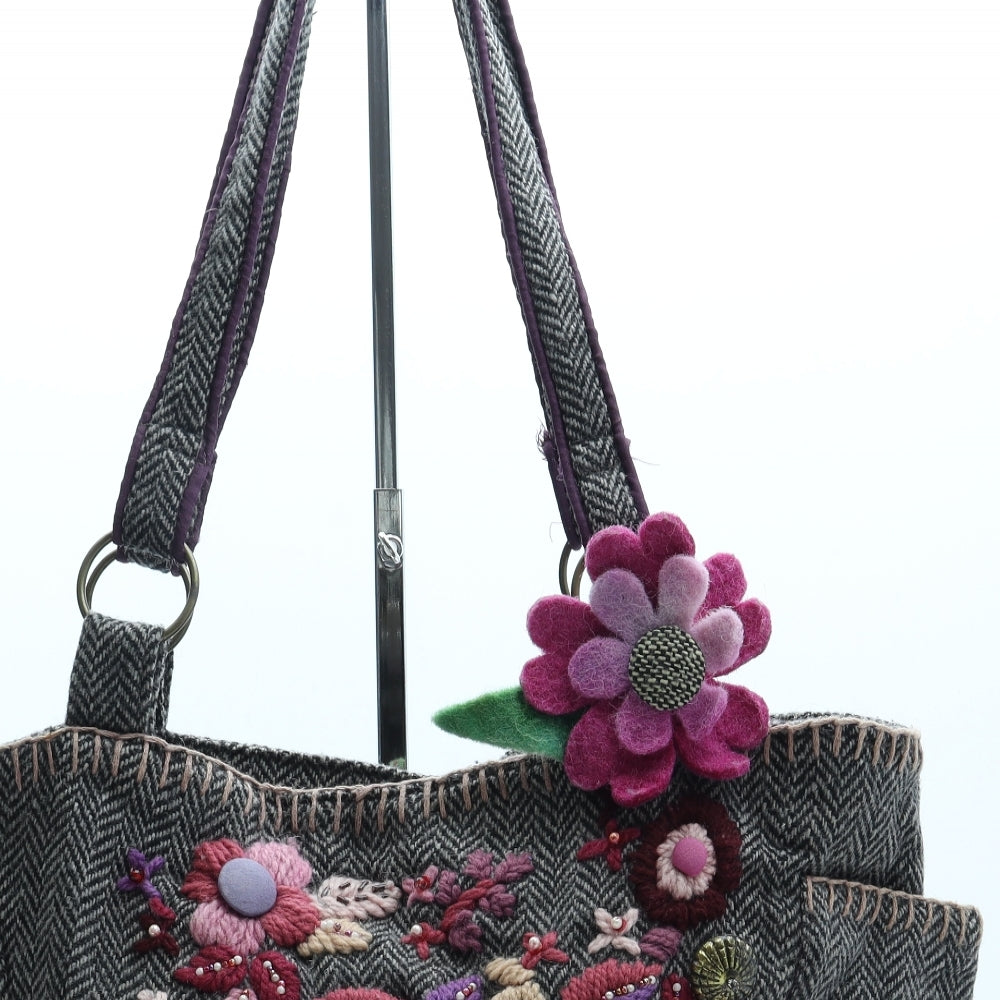 Shruti Womens Multicoloured Herringbone Wool Shoulder Bag Size Medium - Flower Detail