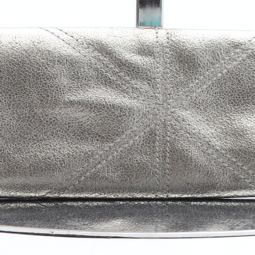 Preworn Womens Gold Animal Print Polyurethane Clutch Size Small - Crocodile Texture