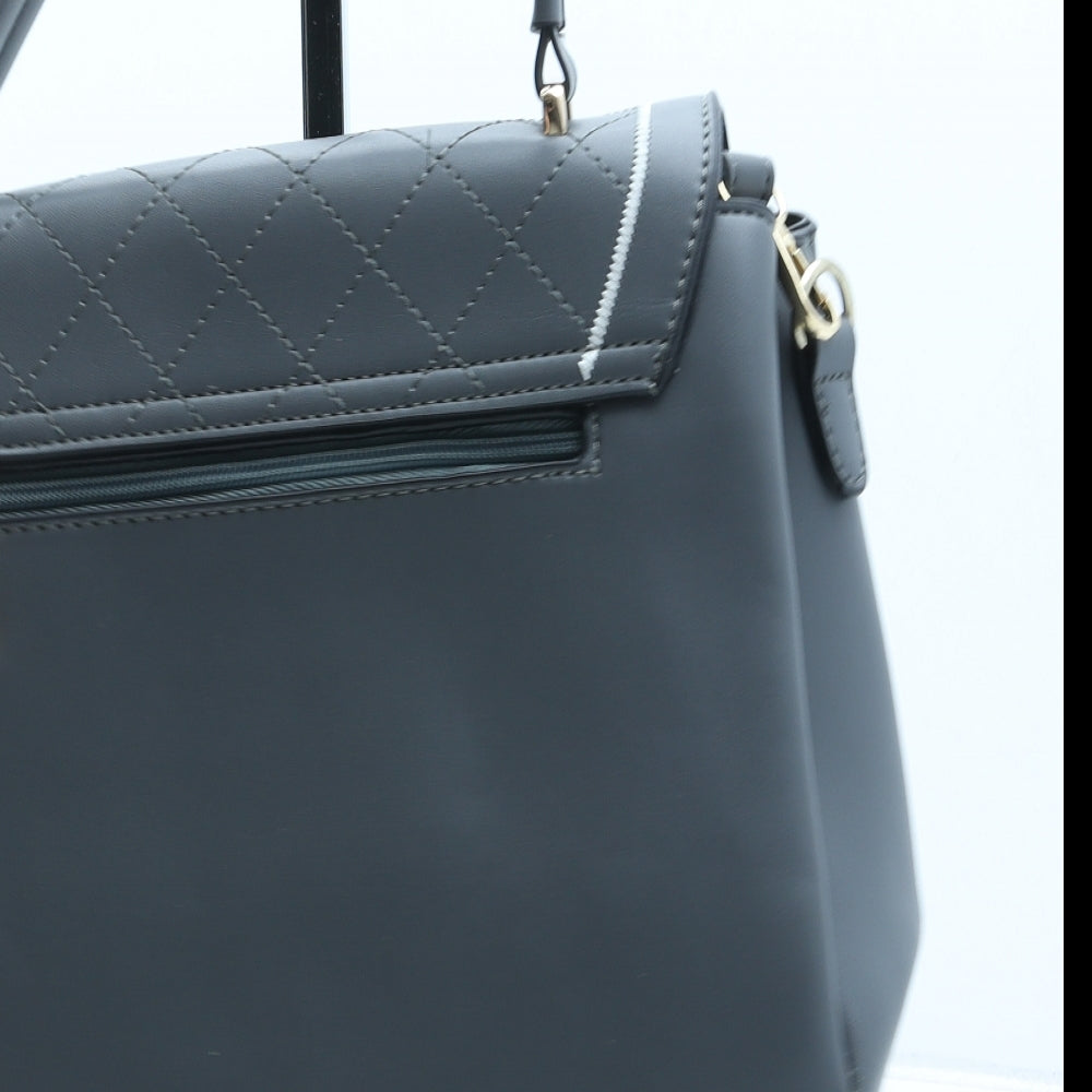 Preworn Womens Grey Polyurethane Top Handle Bag Size Medium