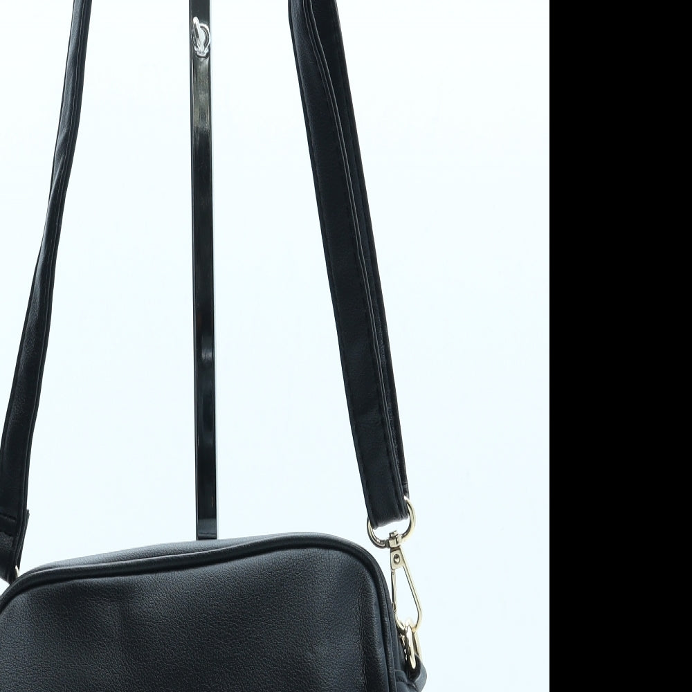 New Look Womens Black Polyurethane Crossbody Size Small