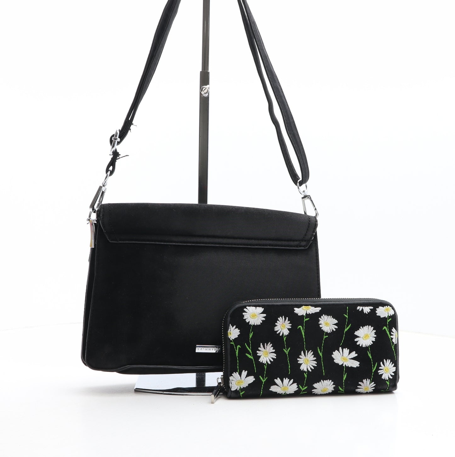 SkinnyDip Womens Black Floral Polyester Crossbody Size Medium - Purse included