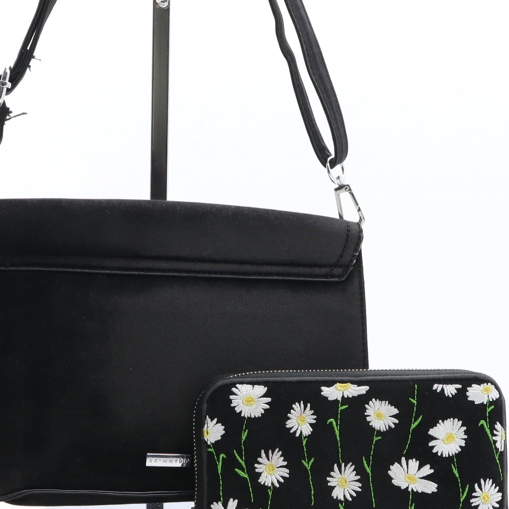 SkinnyDip Womens Black Floral Polyester Crossbody Size Medium - Purse included
