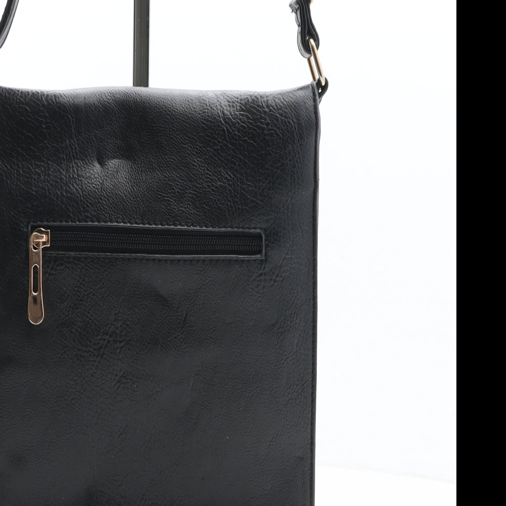 Preworn Womens Black Solid Polyurethane Crossbody Size Medium