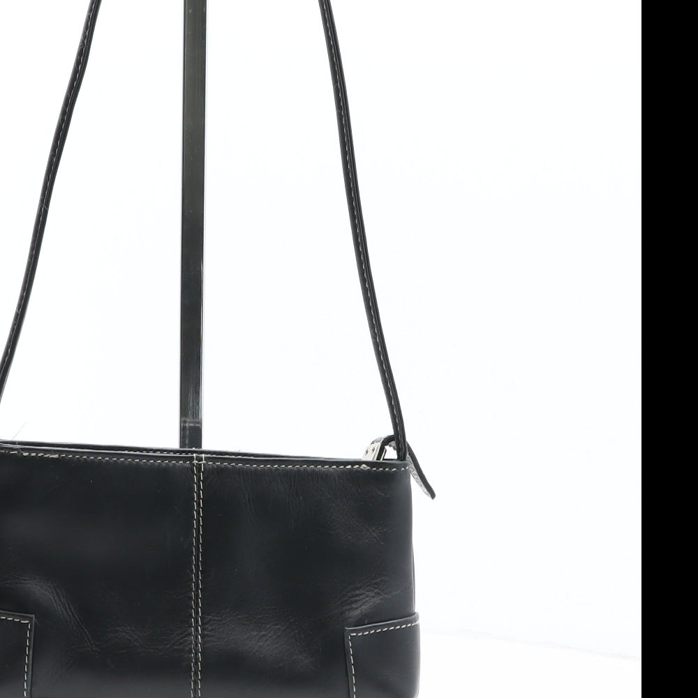 Suzy Smith Womens Black Solid Leather Shoulder Bag Size Mini