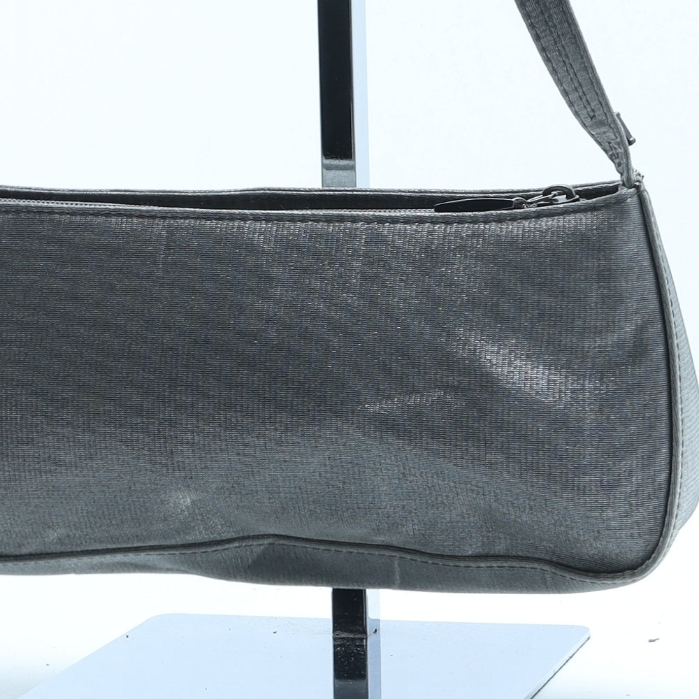 Preworn Womens Silver Polyester Shoulder Bag Size Micro