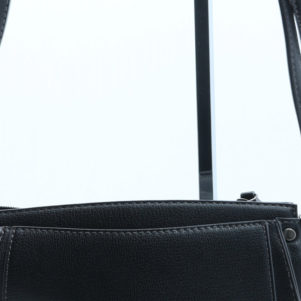 Jane Shilton Womens Black Polyurethane Crossbody Size Small