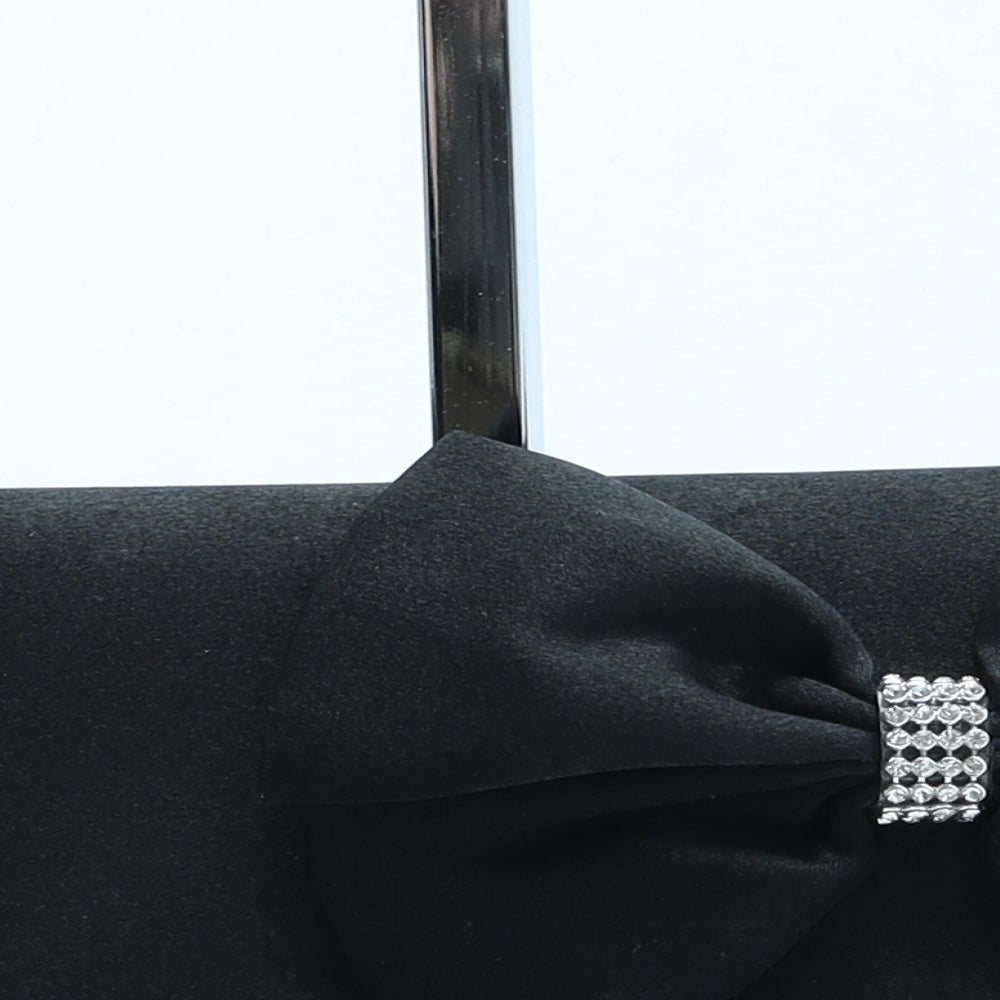 Preworn Womens Black Polyester Clutch Size Small