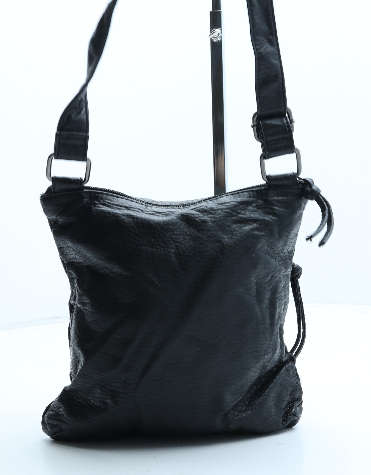 Atmosphere Womens Black Polyurethane Crossbody Size Small