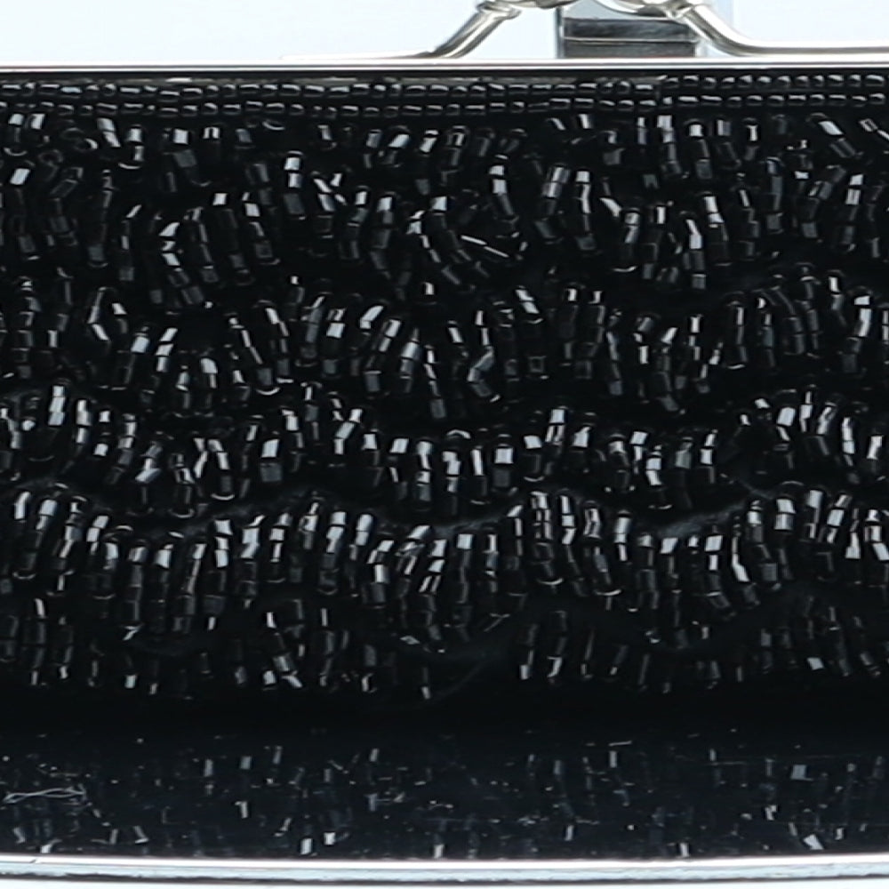 Preworn Womens Black Polyester Clutch Size Small