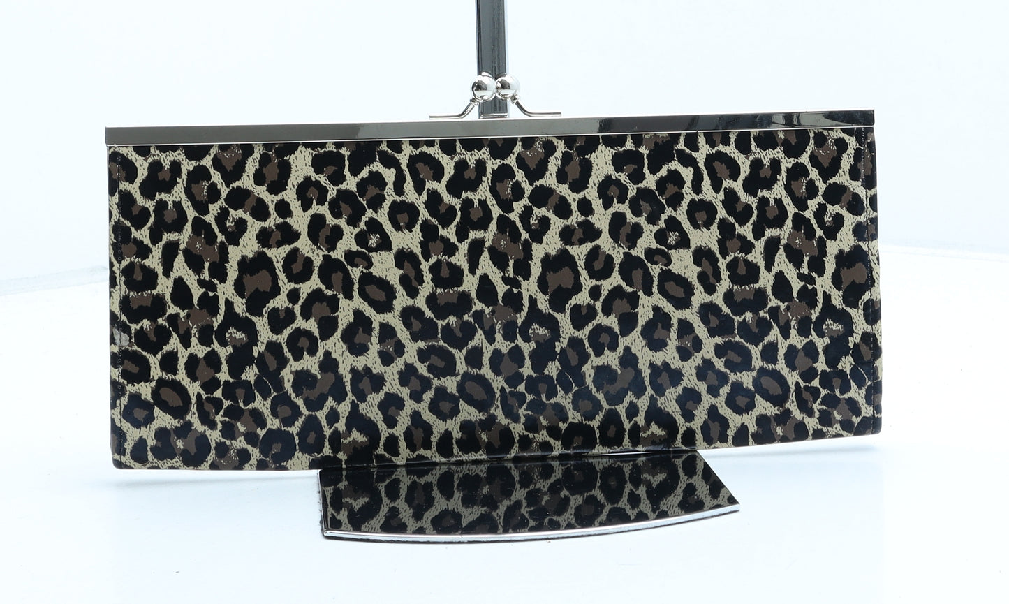 Atmosphere Womens Beige Animal Print Polyurethane Clutch Size Small - Leopard Print