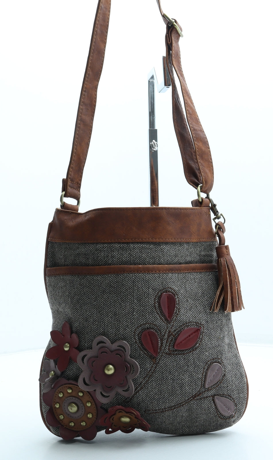 Authentic Womens Grey Floral Polyester Crossbody Size Small - Flowers