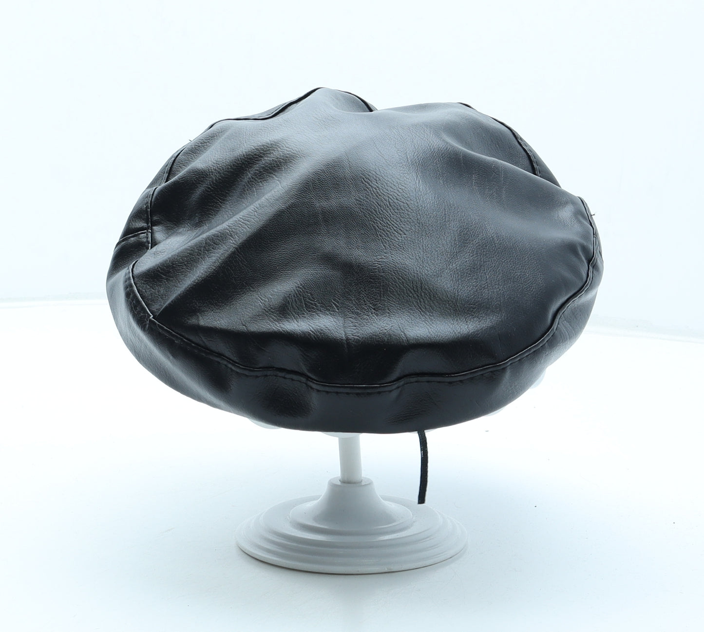 Preworn Womens Black Polyurethane Peaked Cap One Size