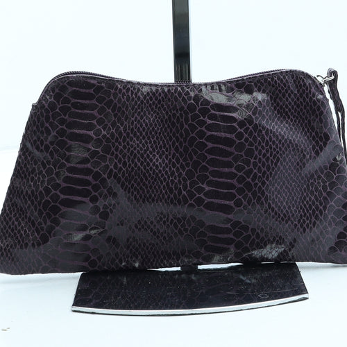 Preworn Womens Purple Animal Print Polyurethane Clutch Size Small - Snake Skin