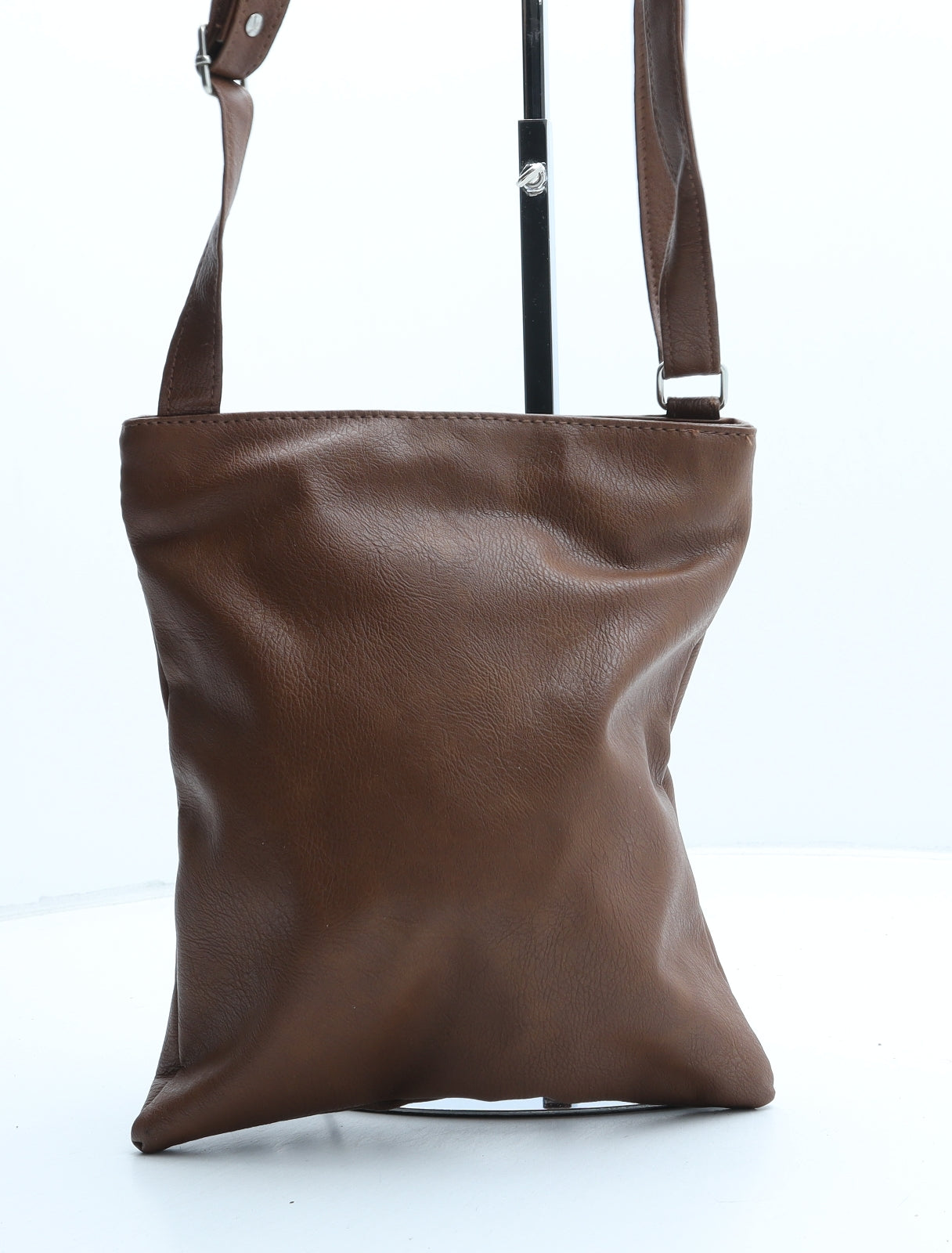 Natalie Anderson Womens Brown Polyurethane Crossbody Size Small