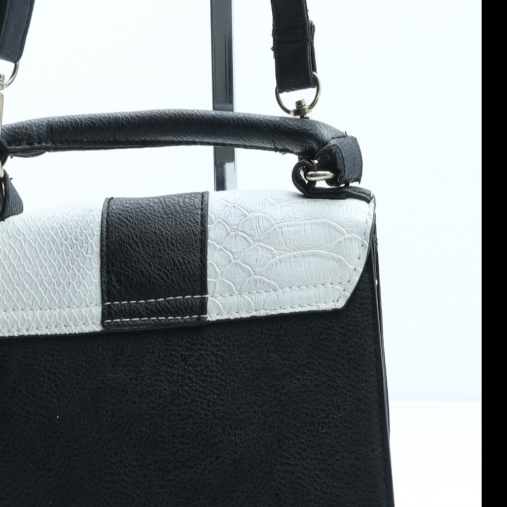 New Look Womens Black Colorblock Polyurethane Crossbody Size Small - Croc Texture