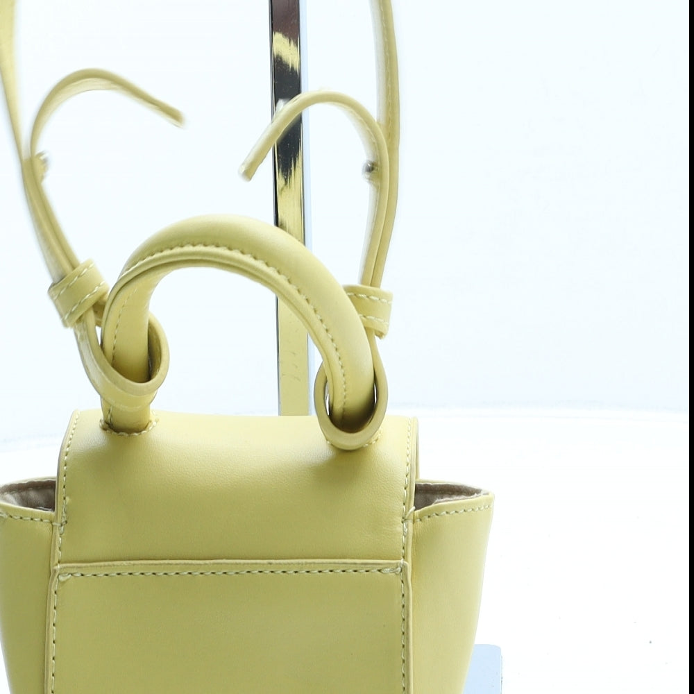 Jenny Fairy Womens Yellow Polyurethane Crossbody Size Micro