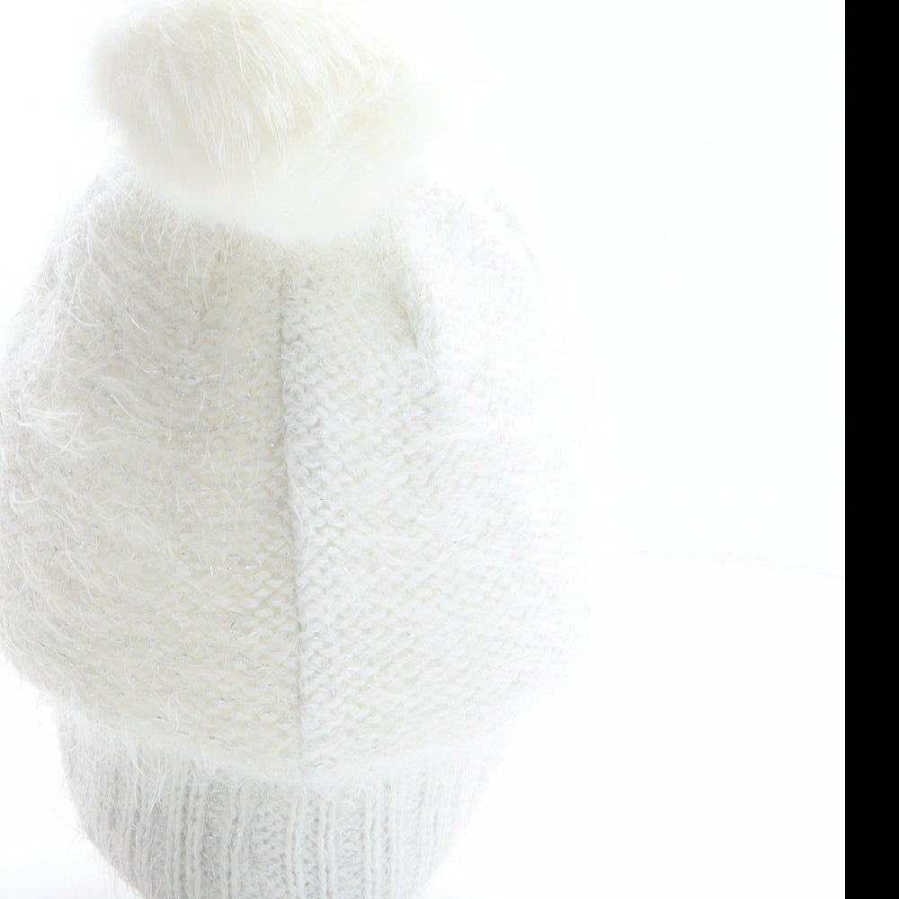 TU Girls White Acrylic Bobble Hat One Size - Harry Potter, Hogwarts, Hedwig, Owl design