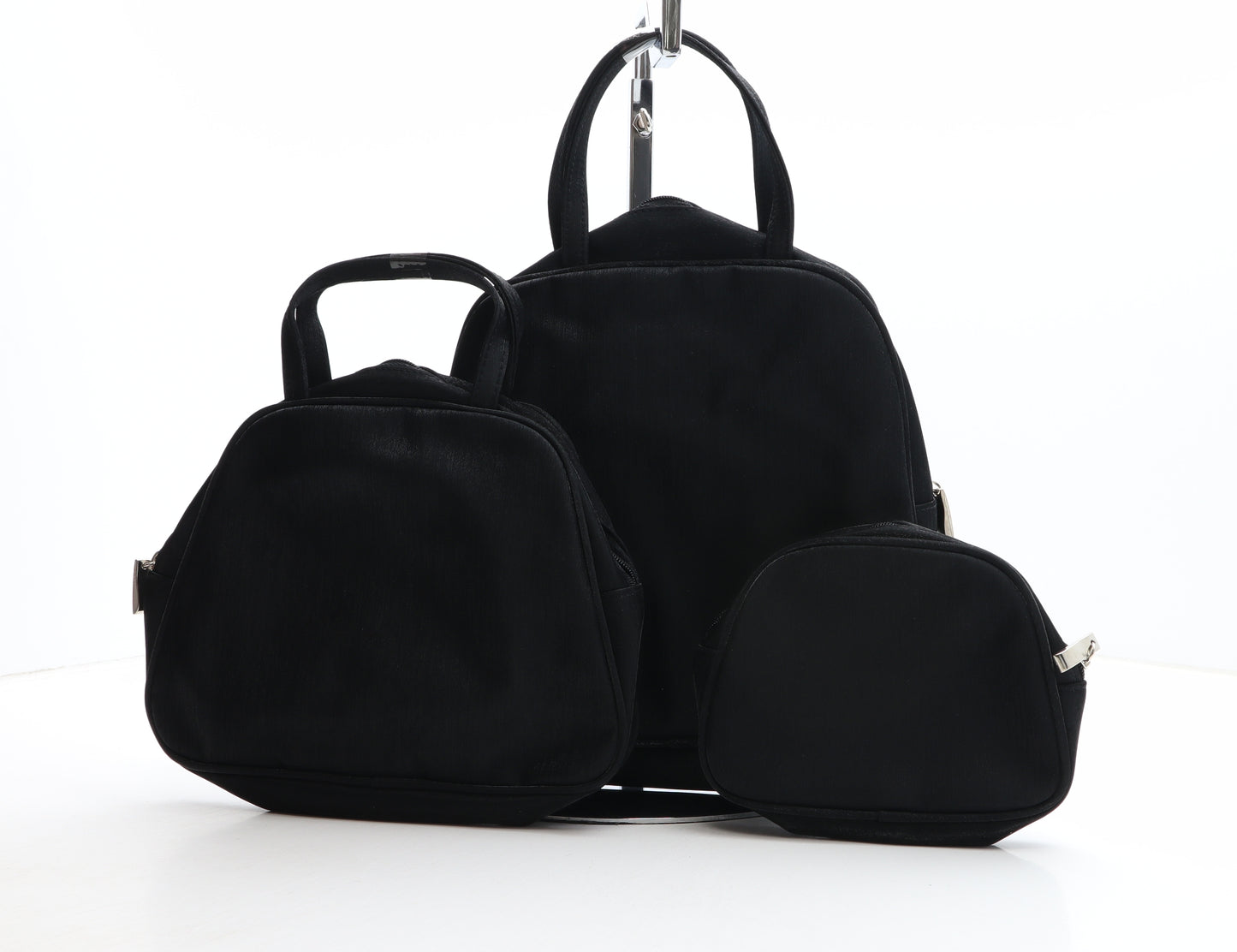 No7 Womens Black Solid Polyester Top Handle Bag Size Medium - Cosmetic Organiser, Triple Bag Set