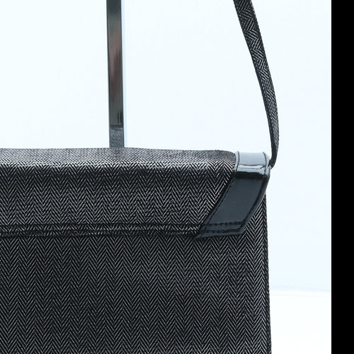 Preworn Womens Black Herringbone Polyester Crossbody Size Small