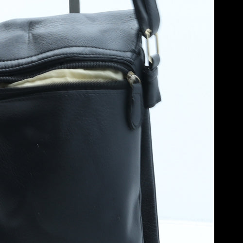 Preworn Womens Black Polyurethane Crossbody Size Small