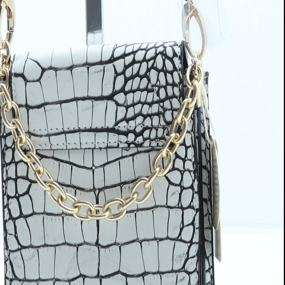 Primark Womens White Polyurethane Crossbody Size Mini - Snake Print