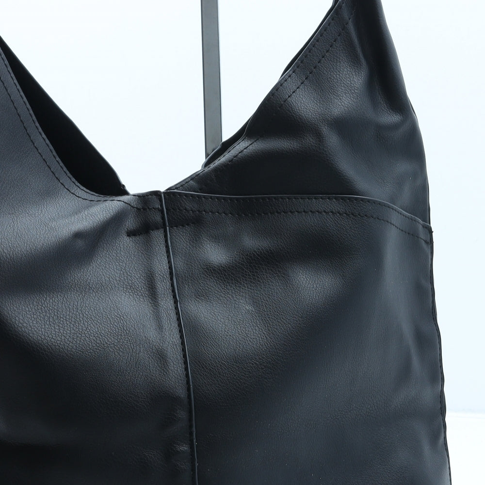 Preworn Womens Black Polyurethane Shoulder Bag Size Small