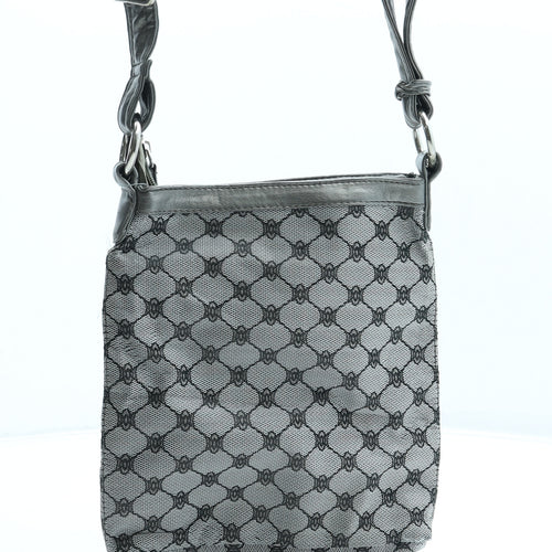 Preworn Womens Grey Geometric Polyester Crossbody Size Small