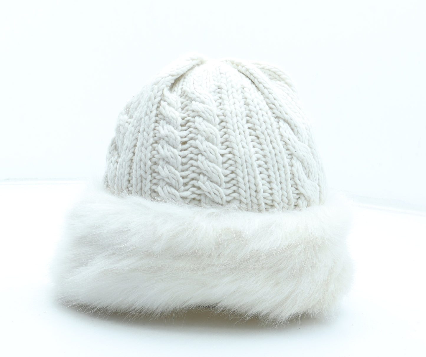 F&F Womens White Acrylic Cloche One Size - Faux Fur