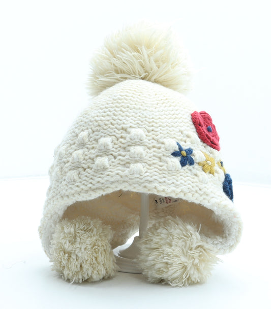 TU Girls White Acrylic Bobble Hat One Size - Flower Detail Size 3-6 Years