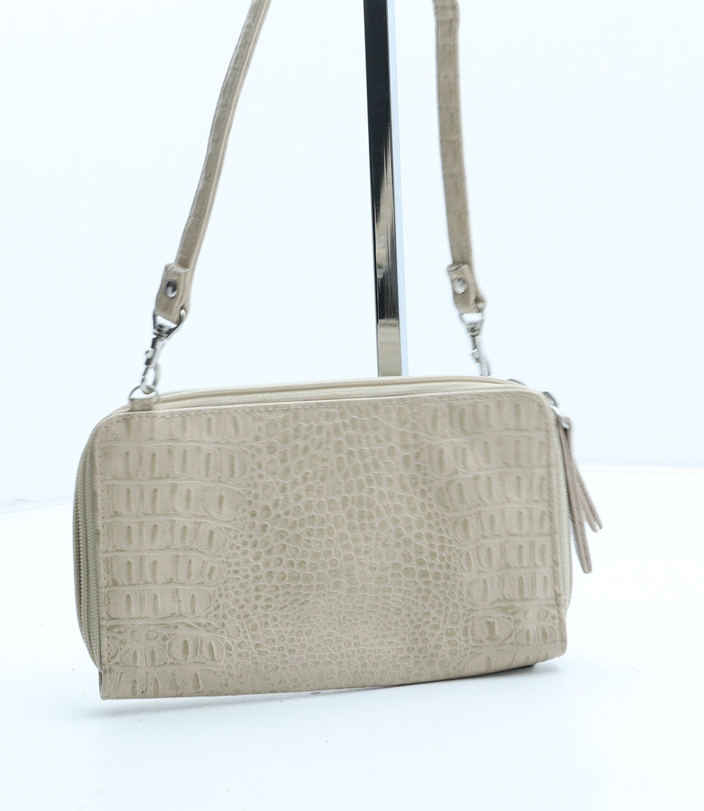 Preworn Womens Beige Polyurethane Crossbody Size Mini - Croc Texture