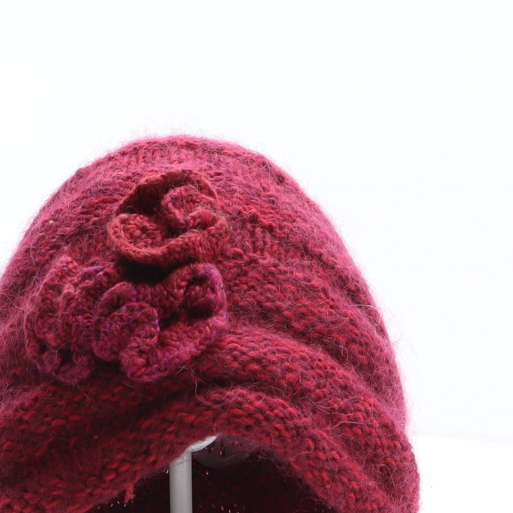 Preworn Womens Red Acrylic Beanie One Size - Flower Detail