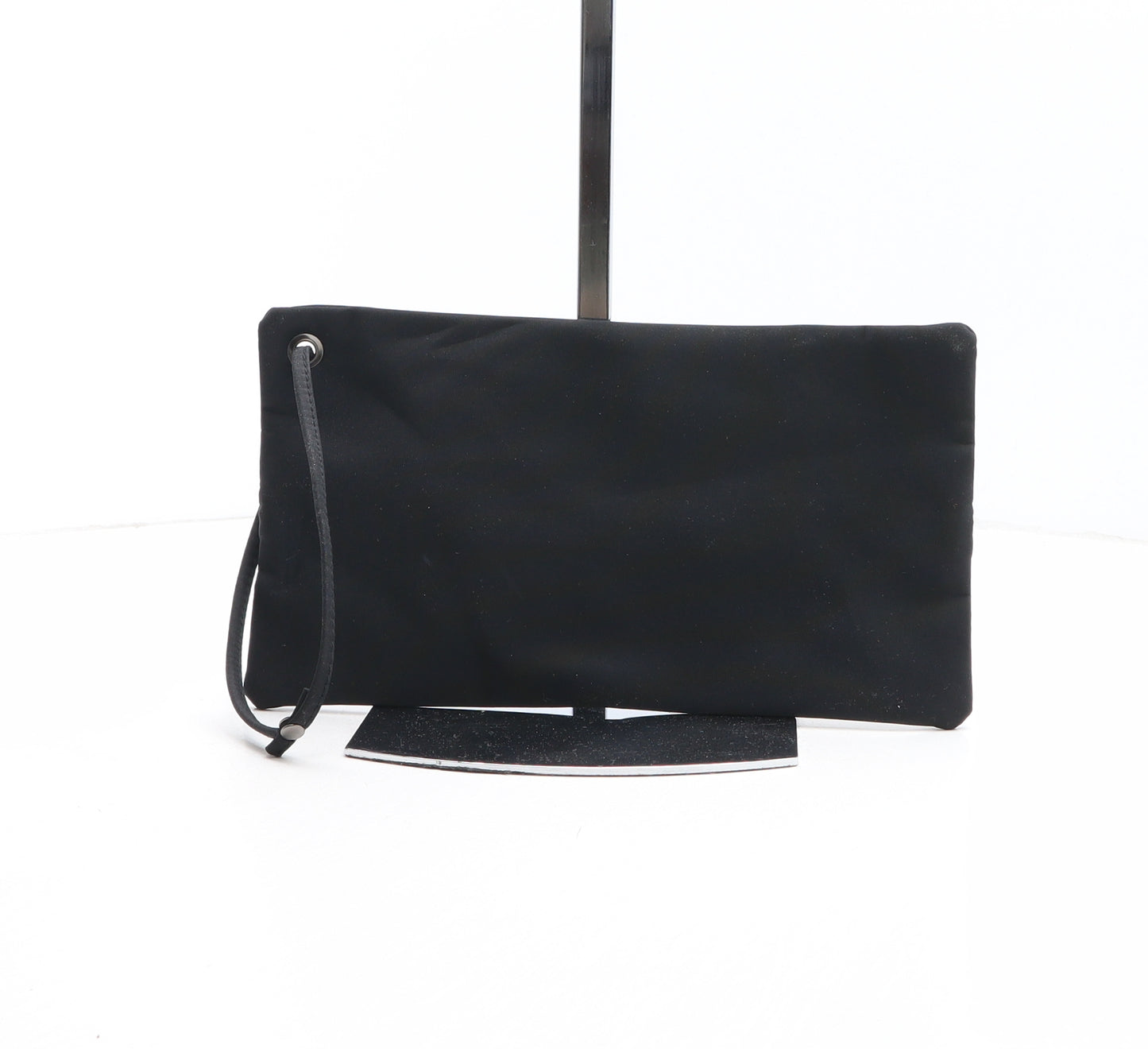 Preworn Womens Black Polyester Clutch Size Small