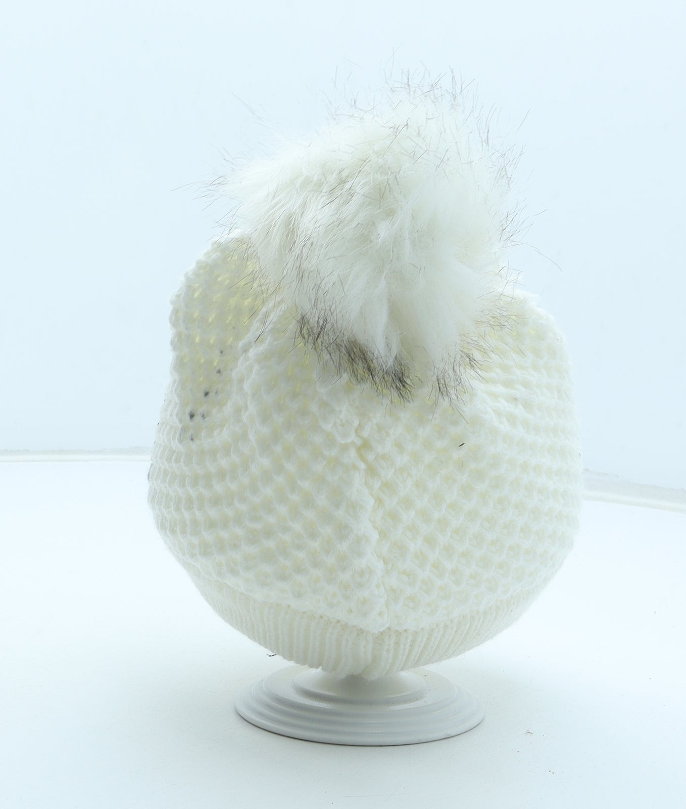 Preworn Womens White Acrylic Bobble Hat One Size