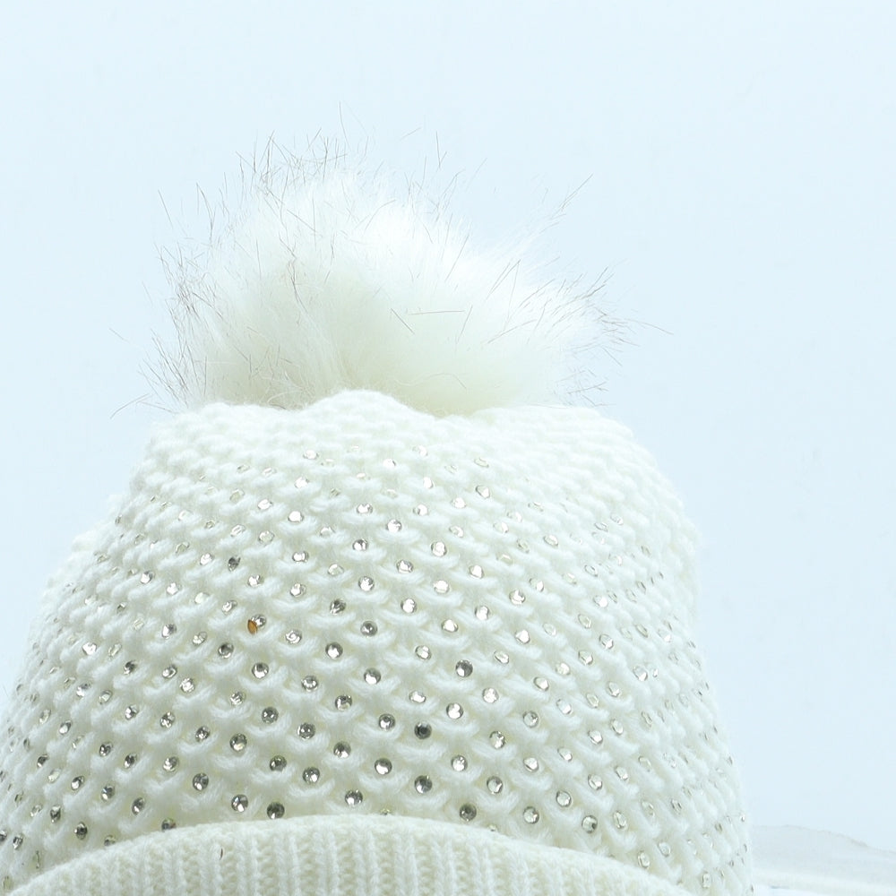 Preworn Womens White Acrylic Bobble Hat One Size