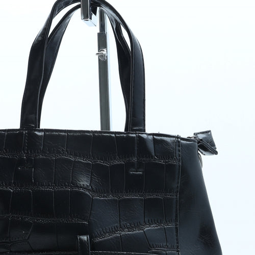 Preworn Womens Black Polyurethane Top Handle Bag Size Small - Croc Texture