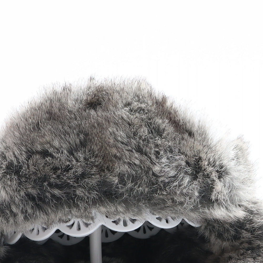 Preworn Mens Grey Plaid Polyurethane Trapper Hat Size 58