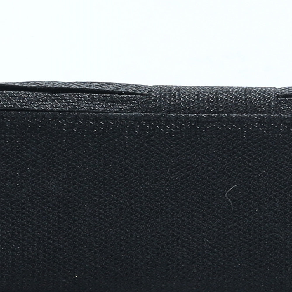 Preworn Womens Black Polyester Clutch Size Small