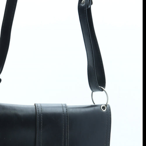 St Michael Womens Black Leather Shoulder Bag Size Small - Bag Depth 1cm