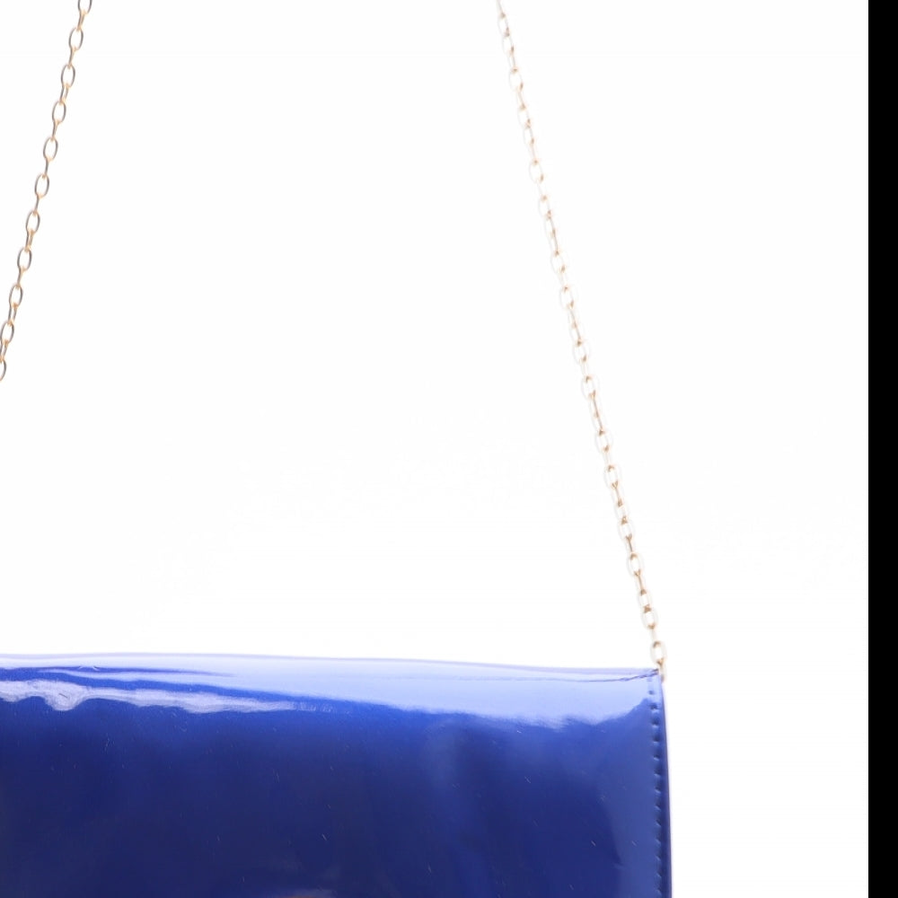 Preworn Womens Blue PVC Clutch Size Small