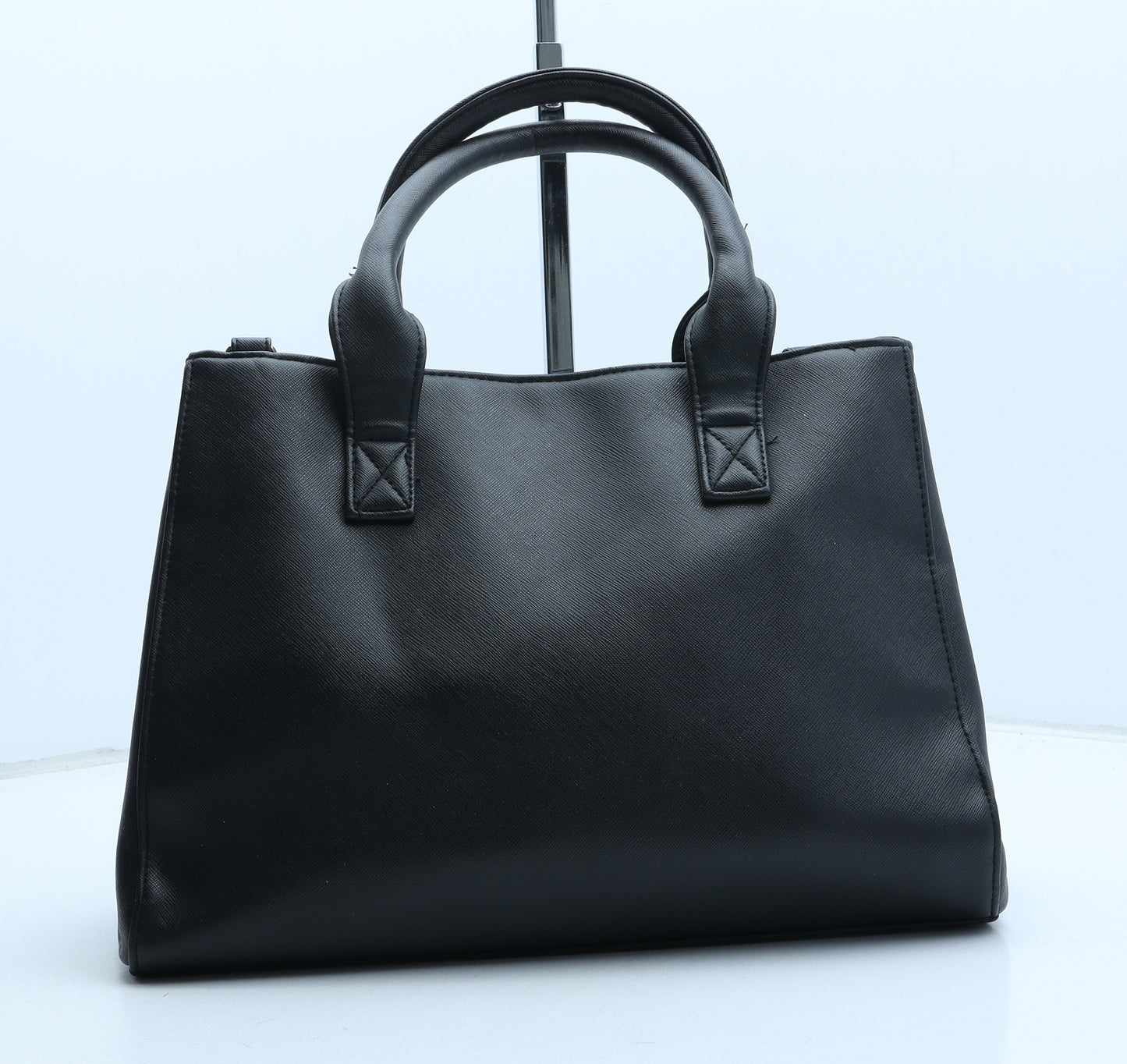 F&F Womens Black Polyurethane Top Handle Bag Size Medium