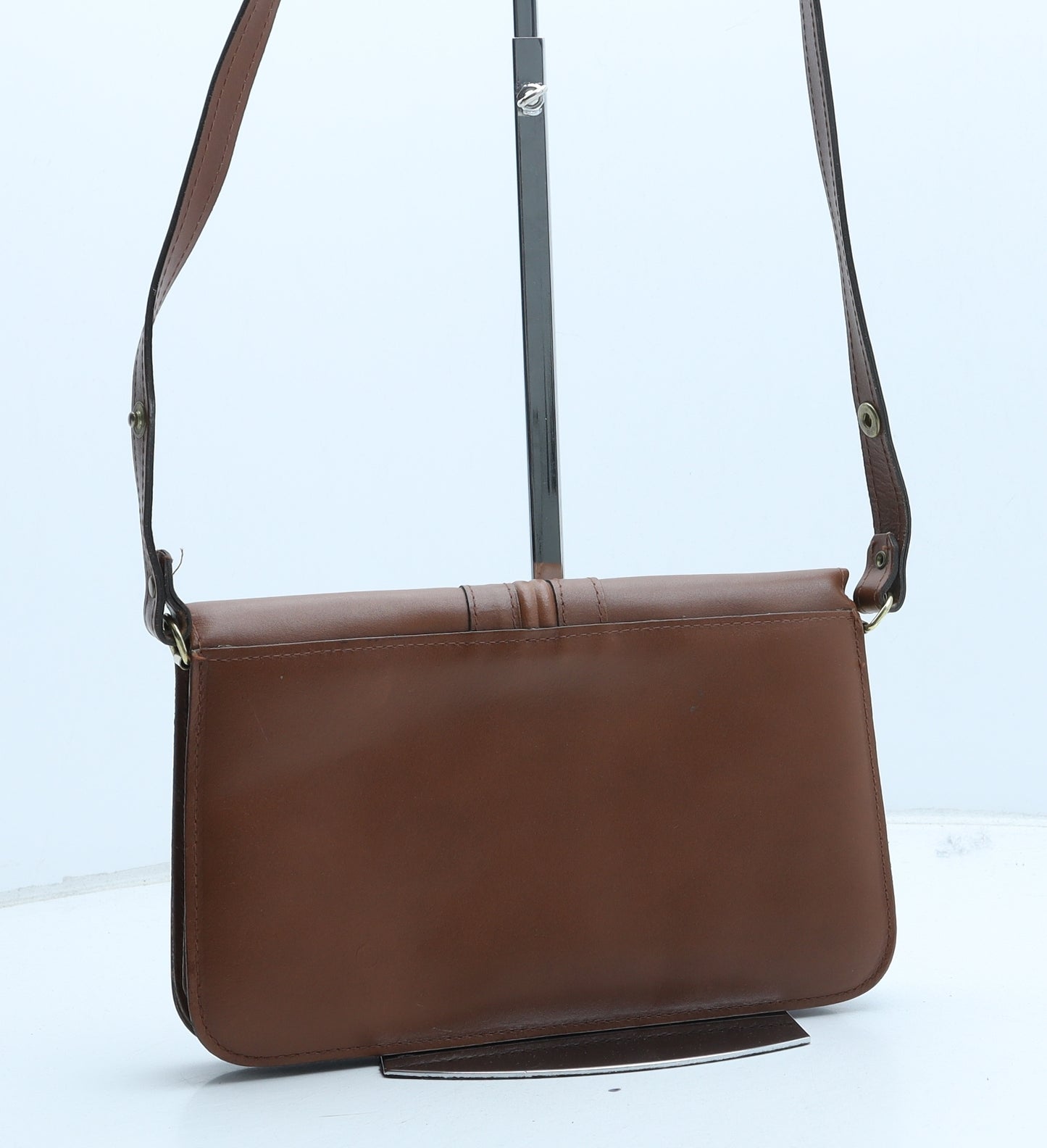 Preworn Womens Brown Leather Crossbody Size Small