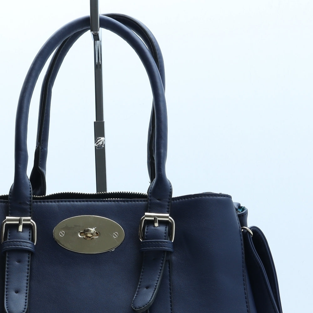 Preworn Womens Blue Polyurethane Hobo Bag Size Medium