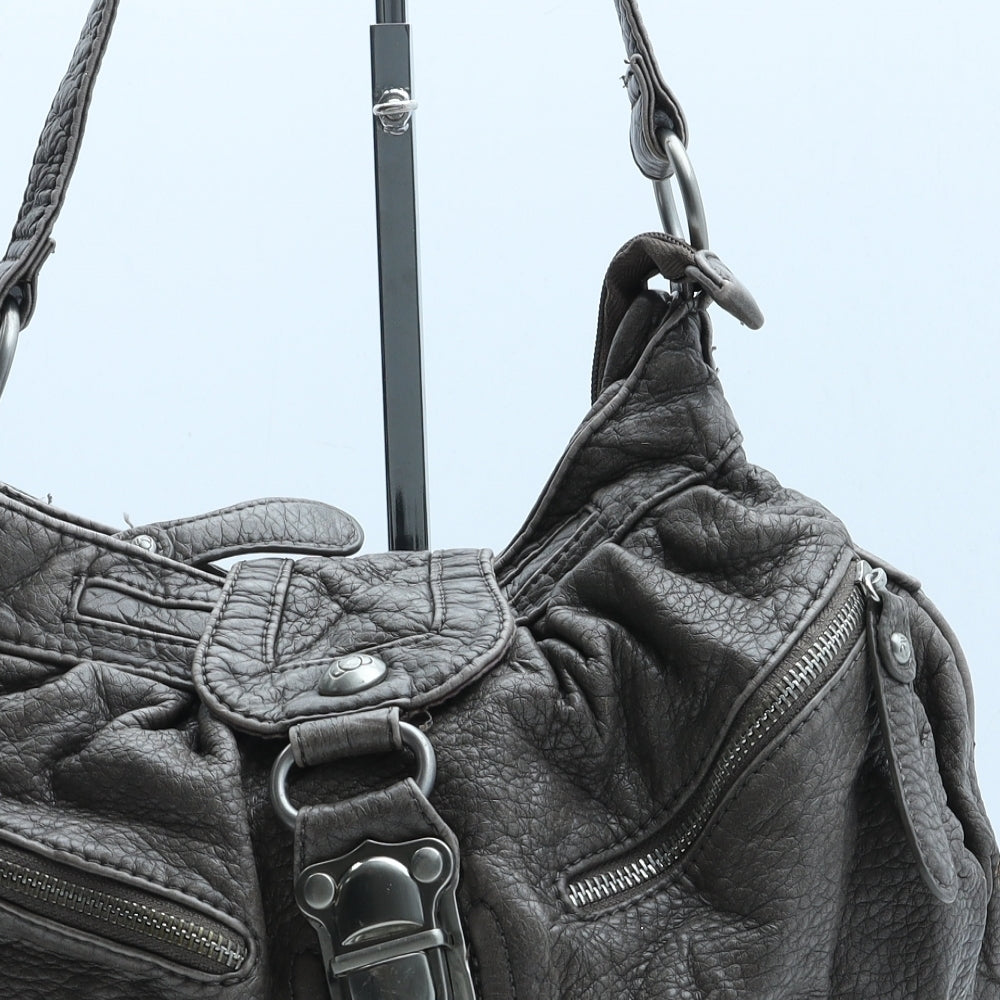 Nica Womens Brown Polyurethane Crossbody Size Medium