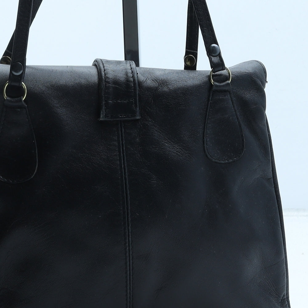 Preworn Womens Black Polyurethane Crossbody Size Small