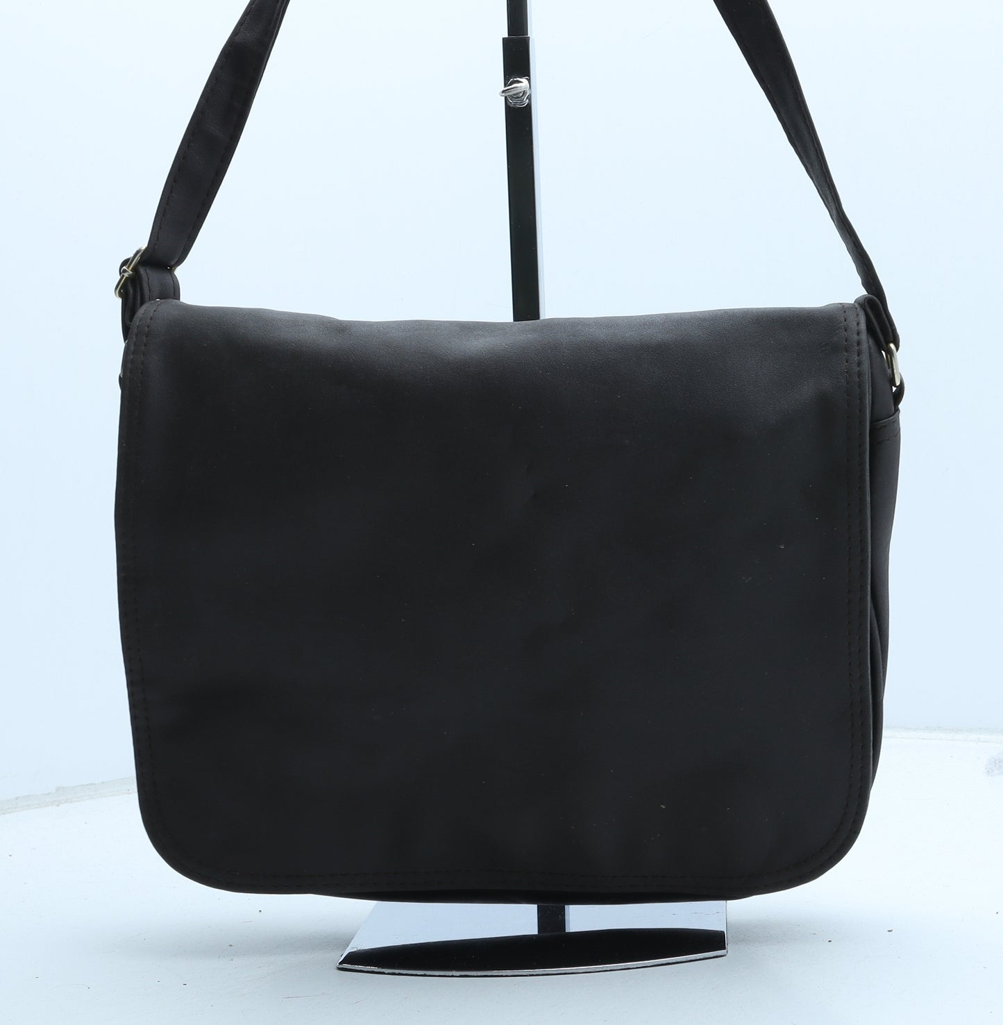 Preworn Womens Brown Polyurethane Crossbody Size Medium